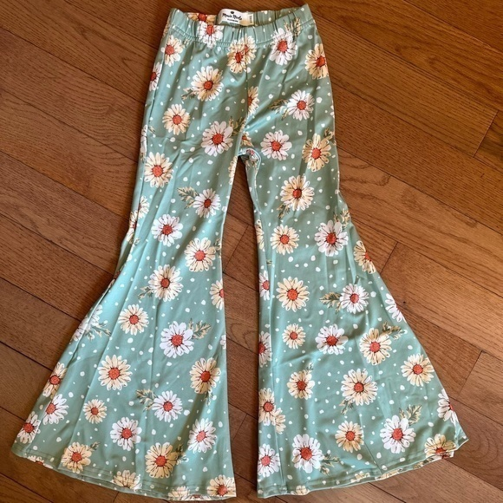 NWT size 5Y Marie‎ Nicole boutique Daisy print bell bottom pants